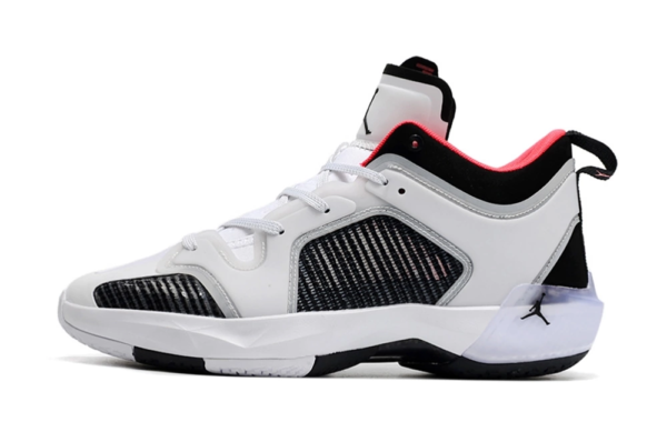 6838DC51-1E79-4DD9-89A3-A10004C82FBC