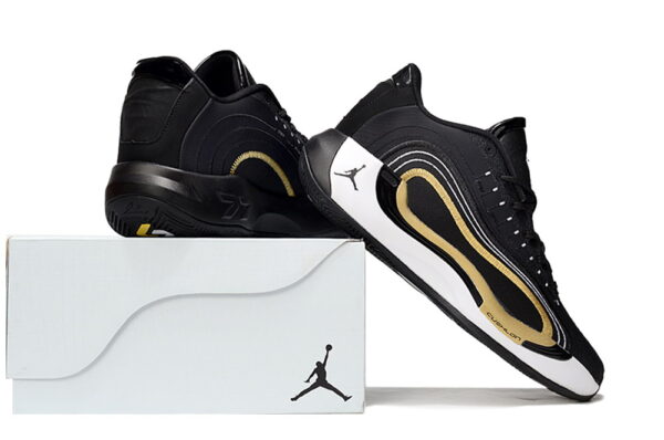 Jordan Luka 4 купить в time2win.ru